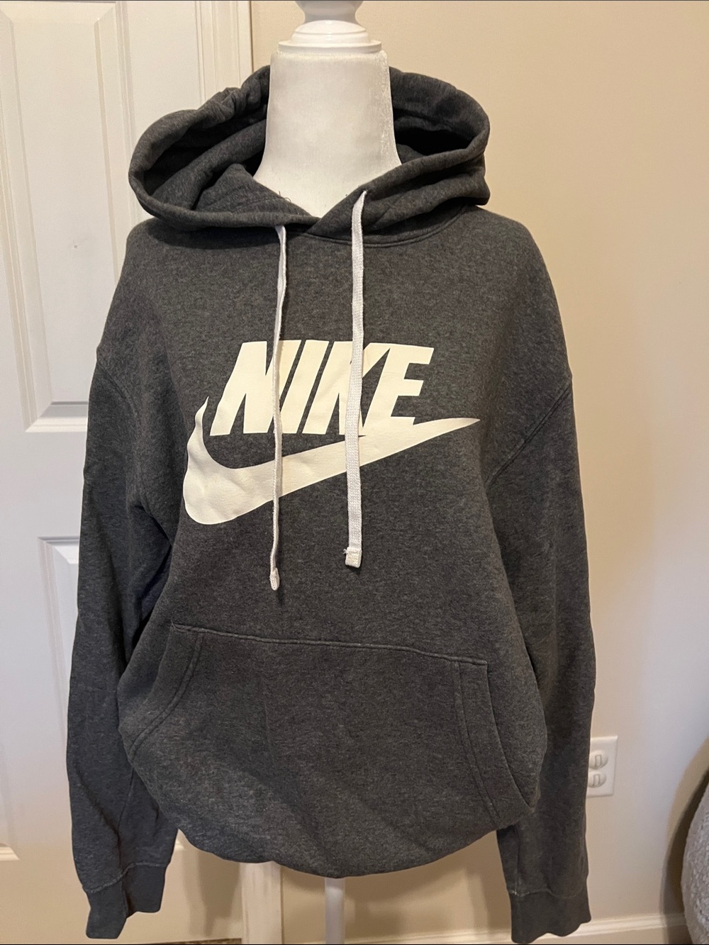 Hooded Pullover Nike Sweatshirt